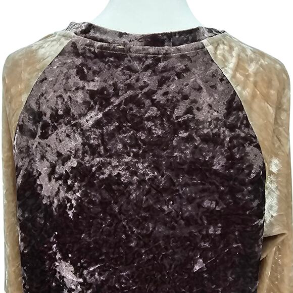 POL Womans size S Crushed Velvet High Low Hem 3/4 Length Sleeve Top Blouse Brown - Picture 4 of 7